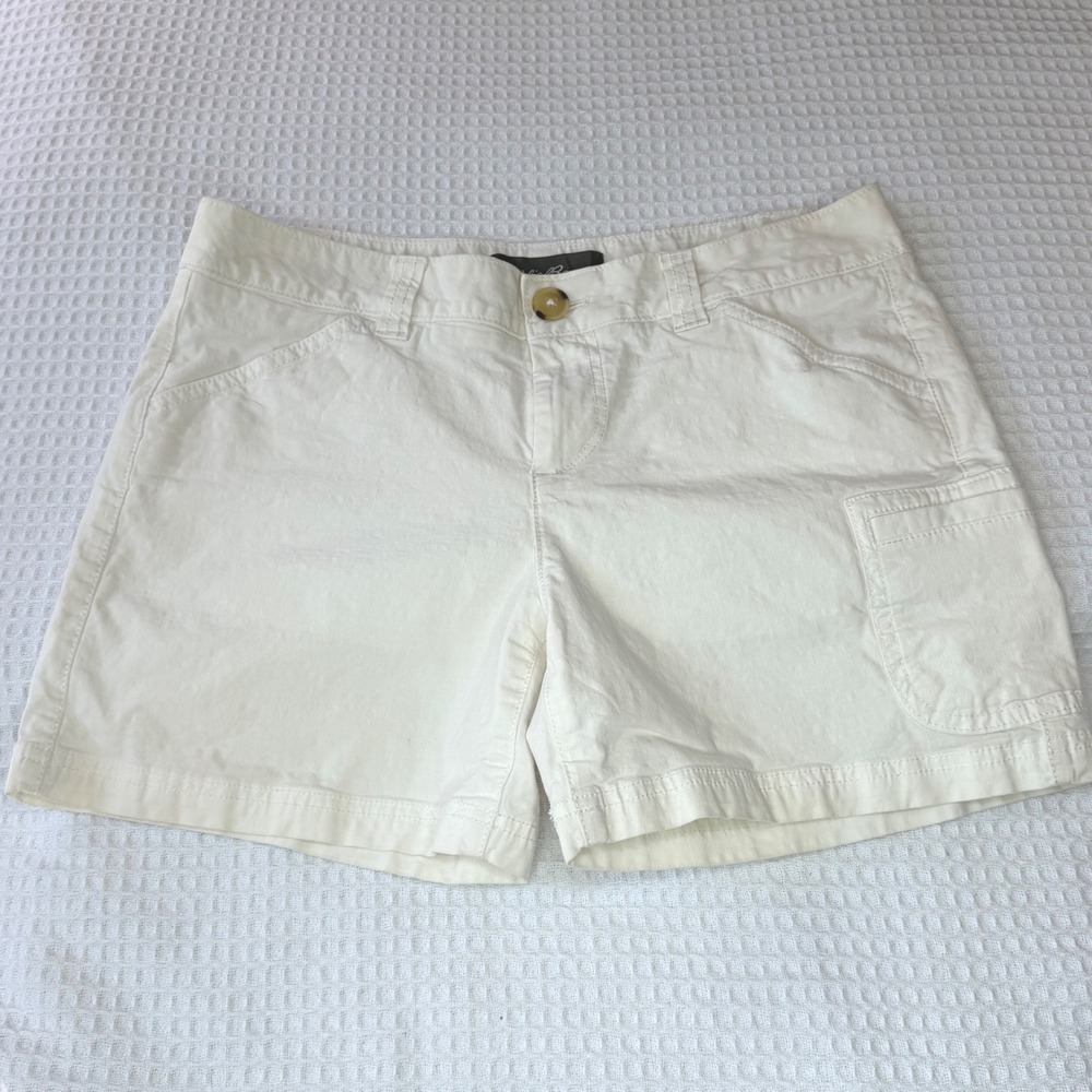 Eddie‎ Bauer Womens Off White Cargo Shorts Size 4 Stretch Cotton Utility 5937